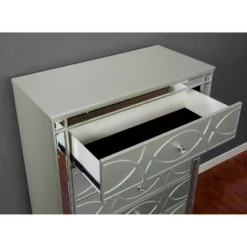 2pc La Mesa Bed And Chest Set Silver - HOMES: Inside + Out 15 2pc La Mesa Bed And Chest Set Silver - HOMES: Inside + Out -Inside out home GUEST 11c515ee c8d3 4731 938f 3fbe31947265